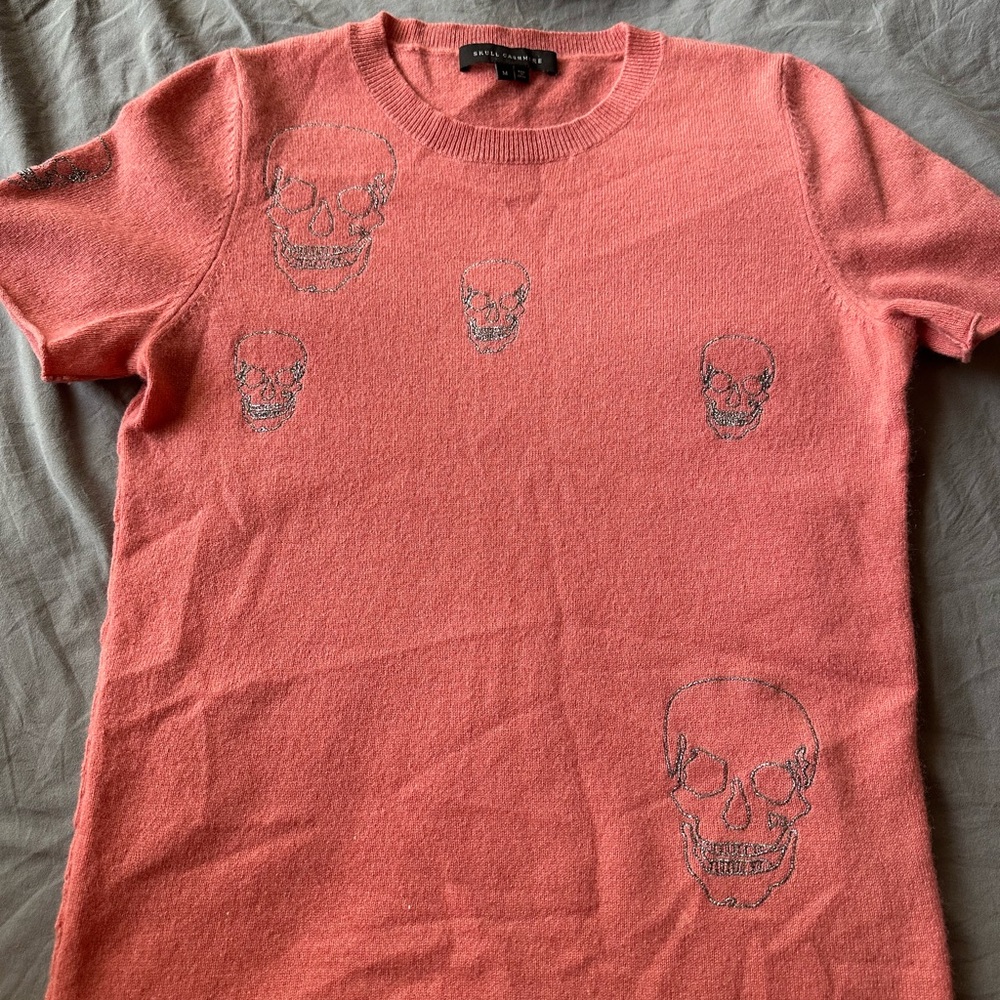 Skull Cashmere Coral Short Sleeve Tee